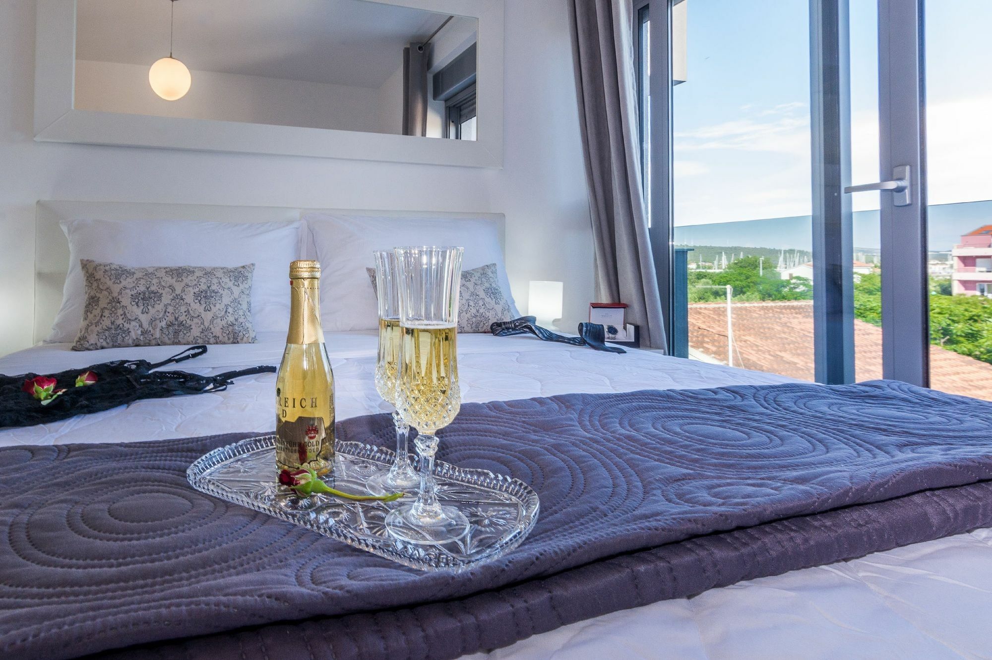 Apartments Sun Resort Nikolina Бибинье Экстерьер фото